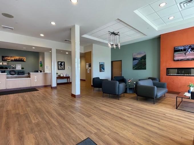 Radisson Hotel Pendleton Airport المظهر الخارجي الصورة